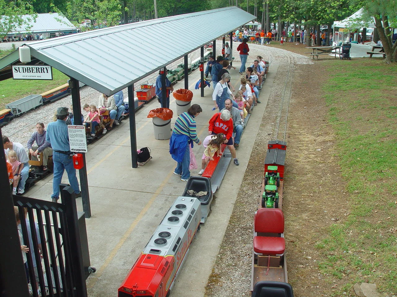 2004-Mid South-May-DSC03451.JPG