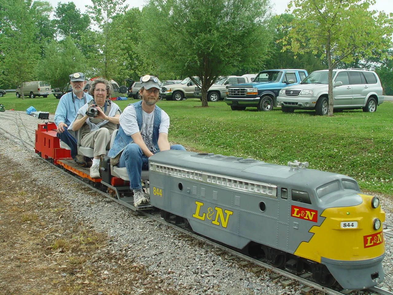 2004-Mid South-May-DSC03469.JPG