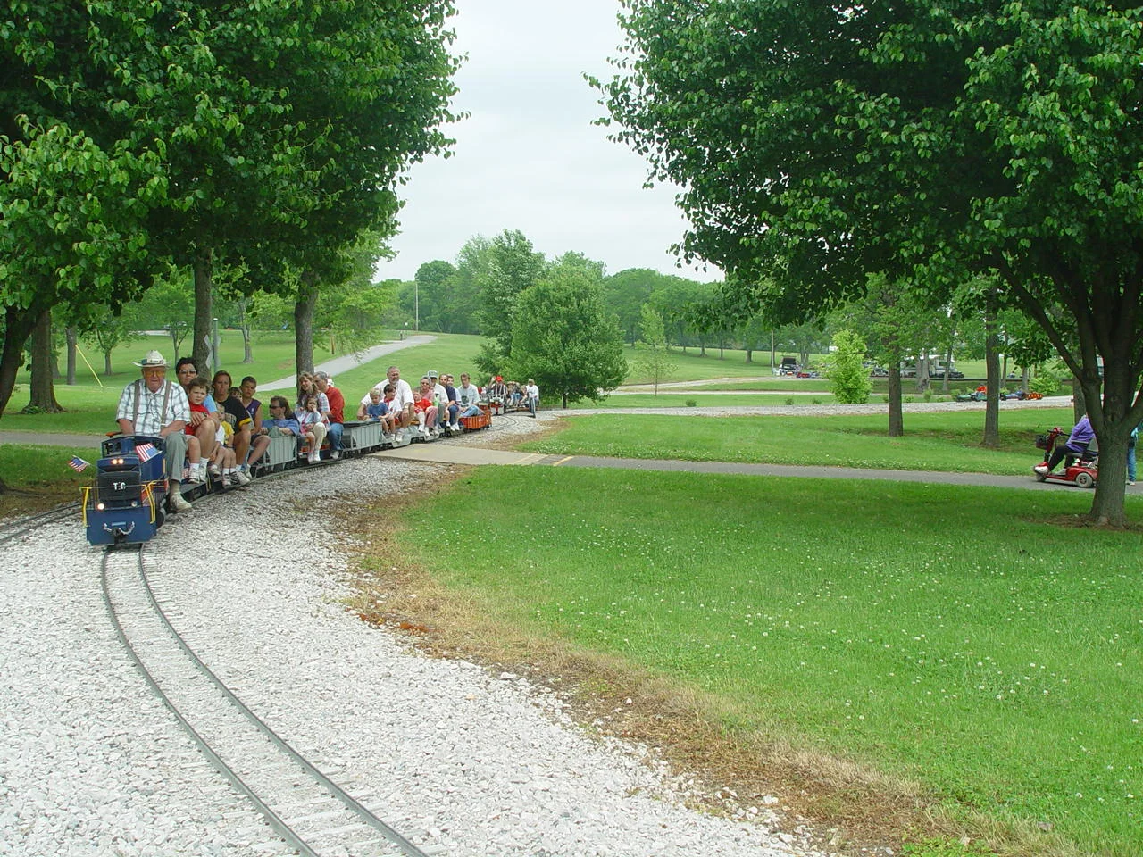 2004-Mid South-May-DSC03474.JPG