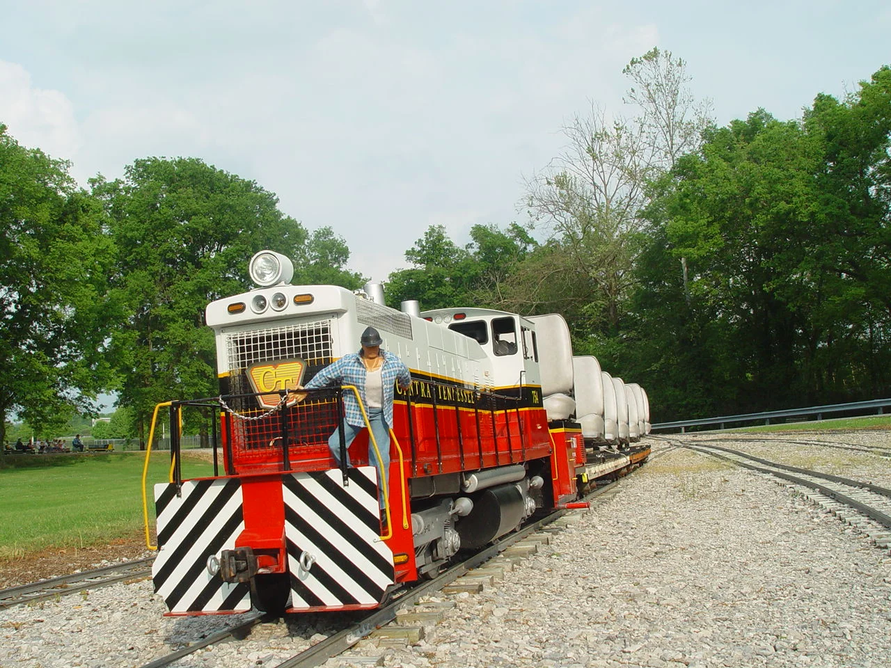 2004-Mid South-May-DSC03482.JPG