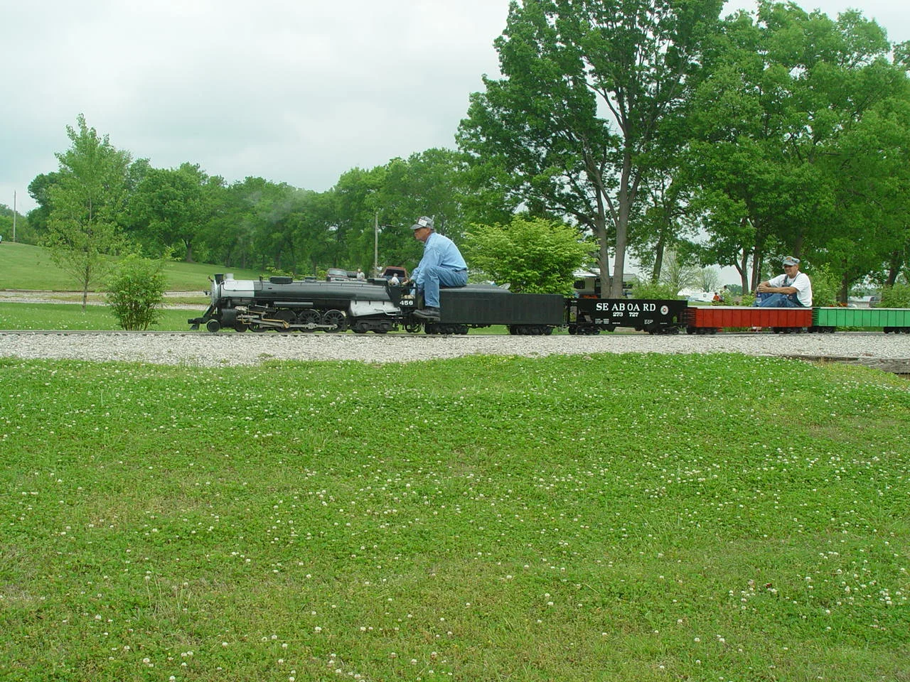 2004-Mid South-May-DSC03522.JPG