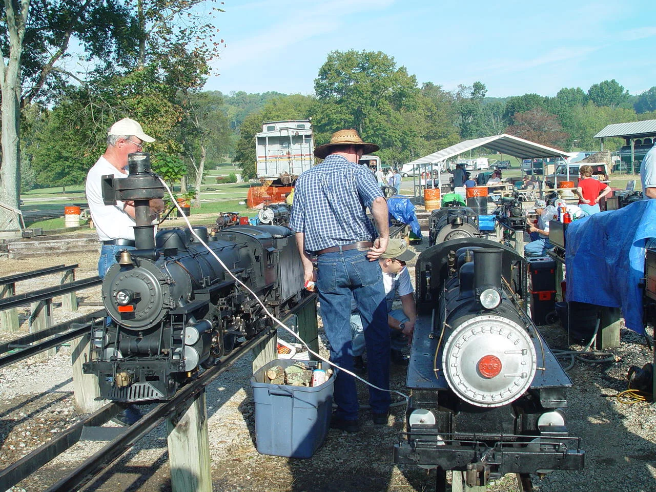 2004-Mid South-Sep-DSC03935.JPG