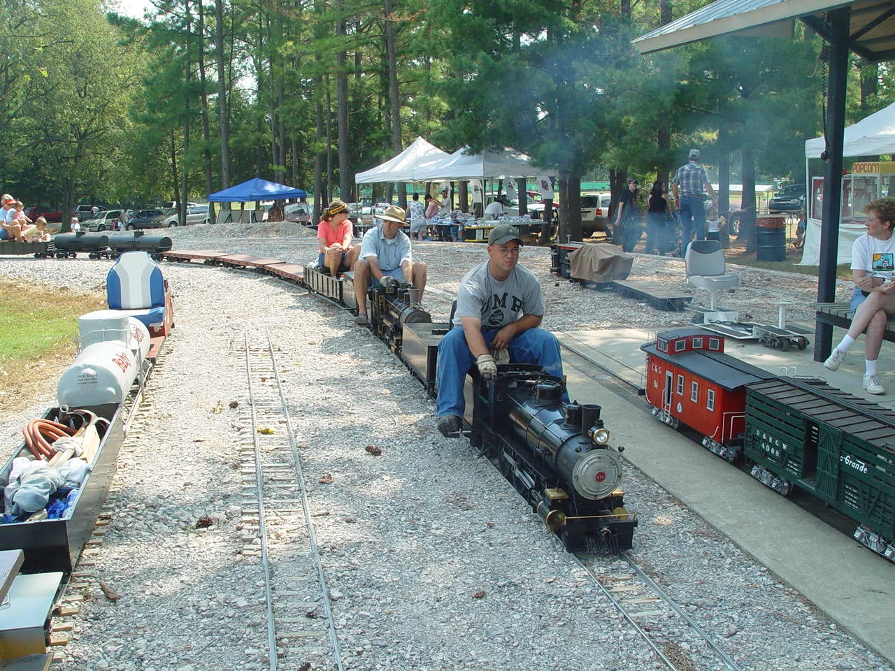 2004-Mid South-Sep-DSC03985.JPG