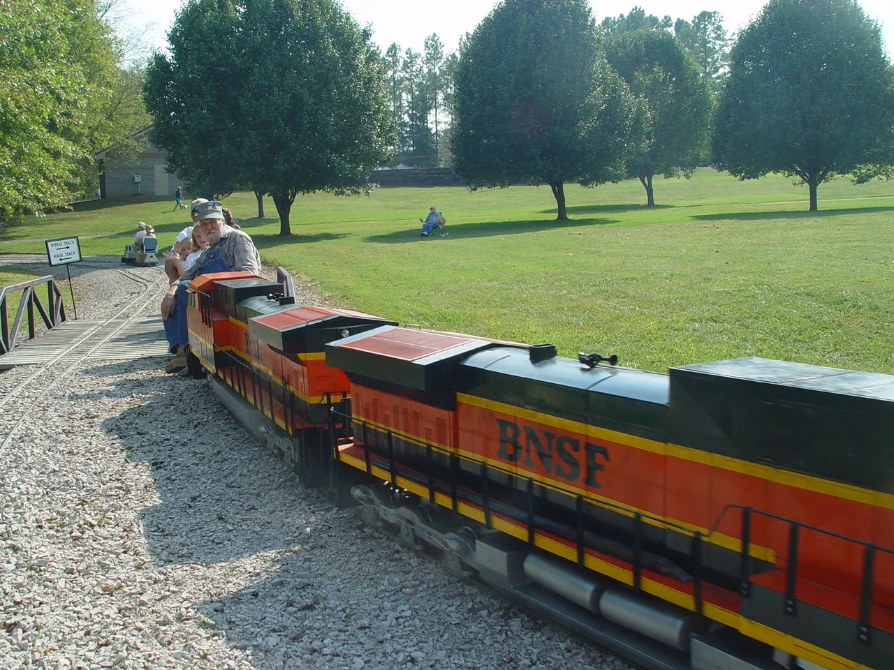 2004-Mid South-Sep-DSC03993.JPG