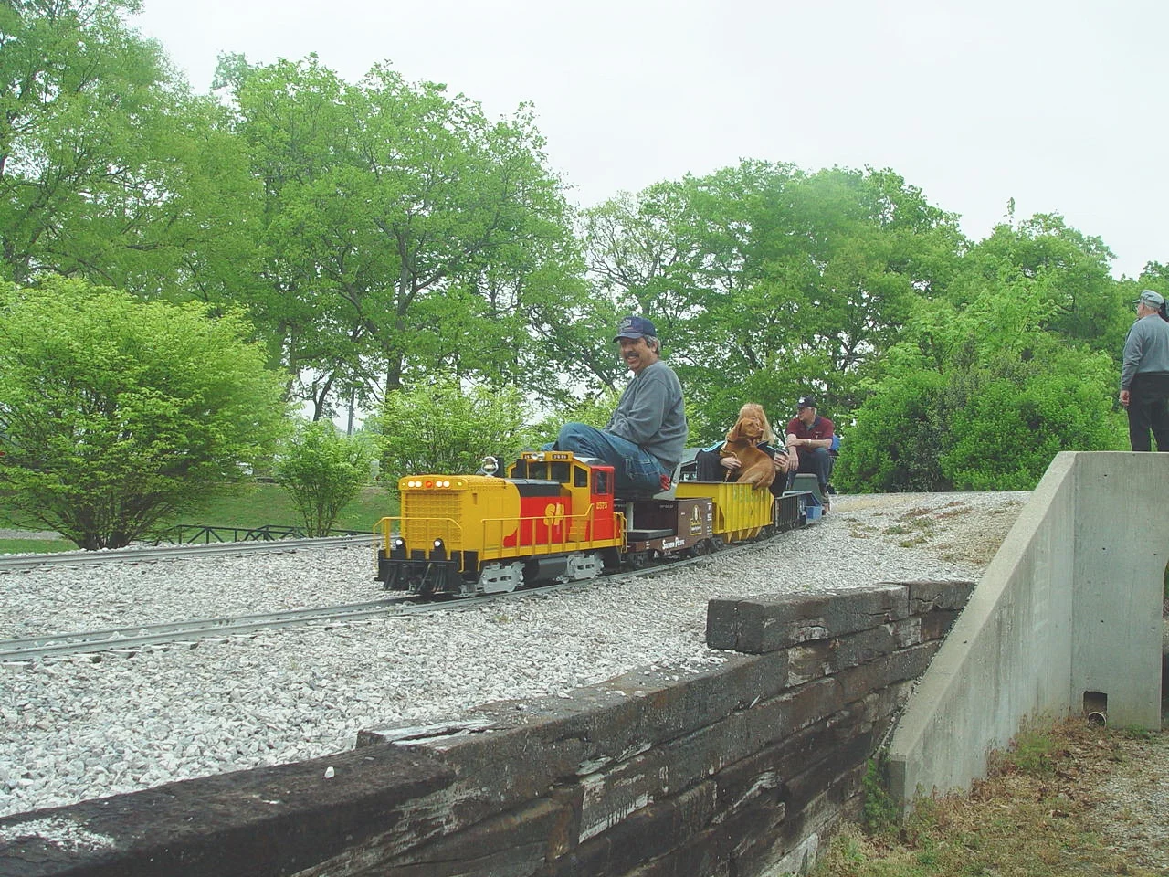 2005-Mid South Apr -DSC04629.JPG