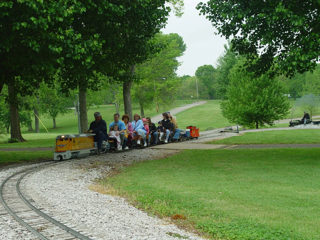 2005-Mid South Apr -DSC04680.JPG