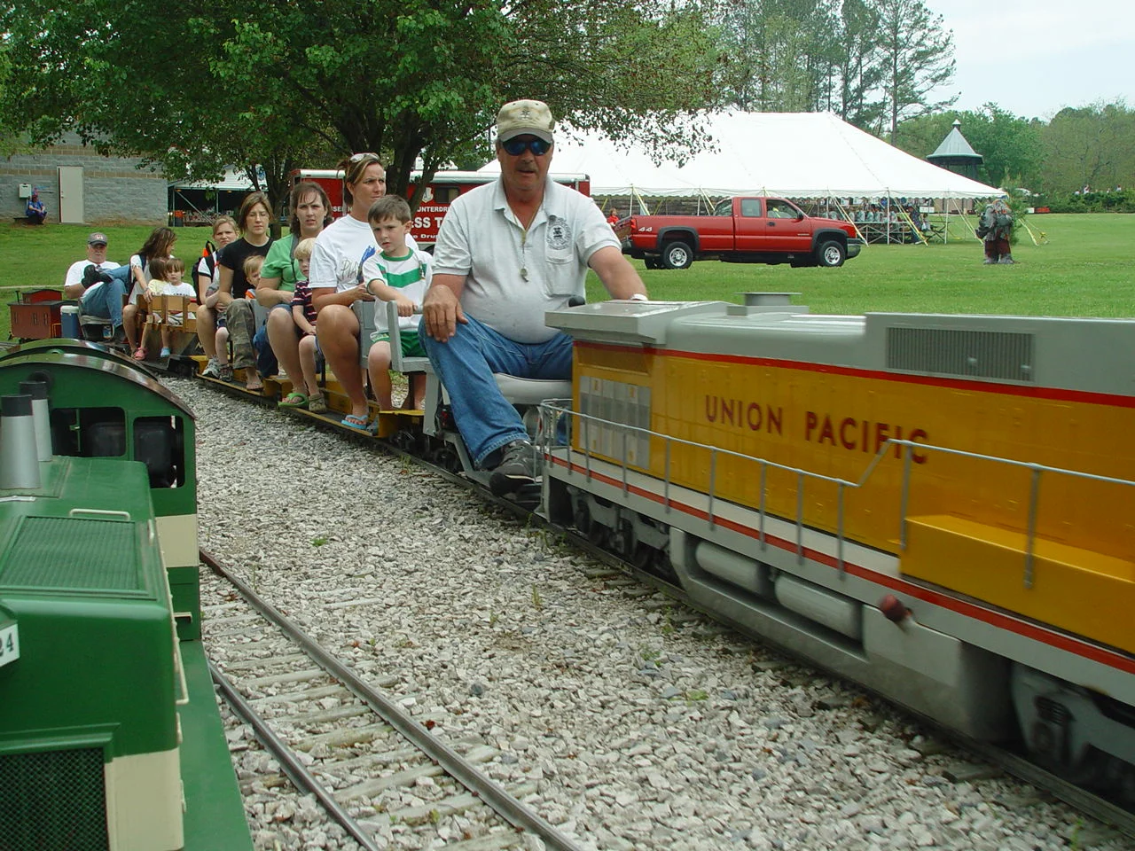 2006-Mid South-May-DSC06289.JPG