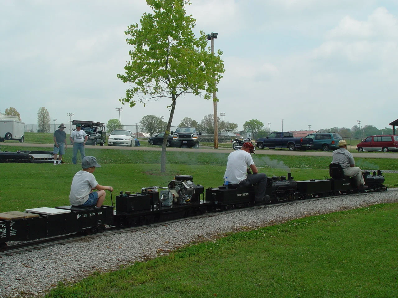 2006-Mid South-May-DSC06338.JPG