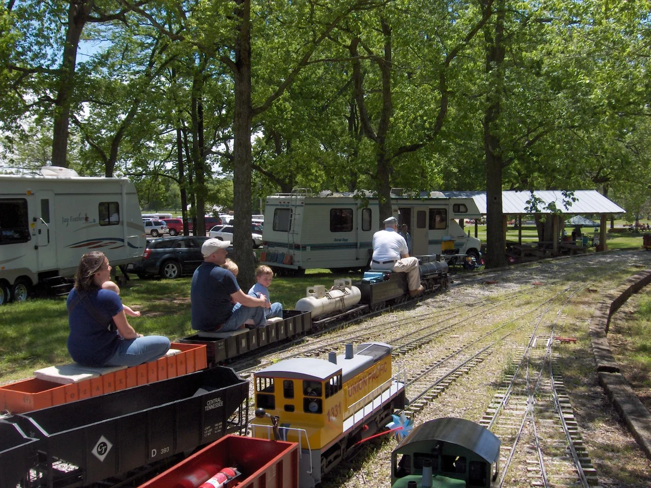 MidSouth Apr08-HPIM1168.JPG