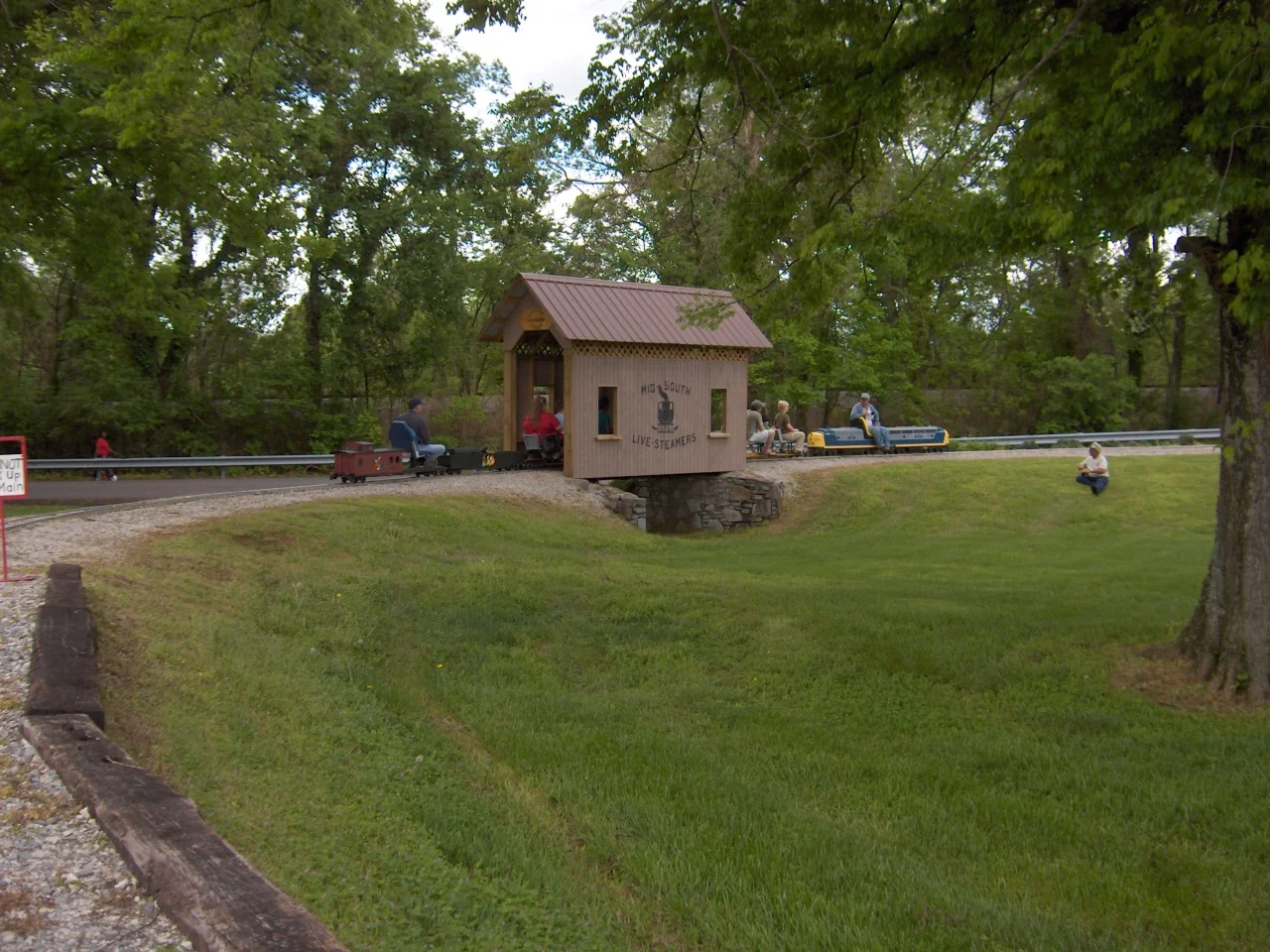 MidSouth Apr08-HPIM1175.JPG