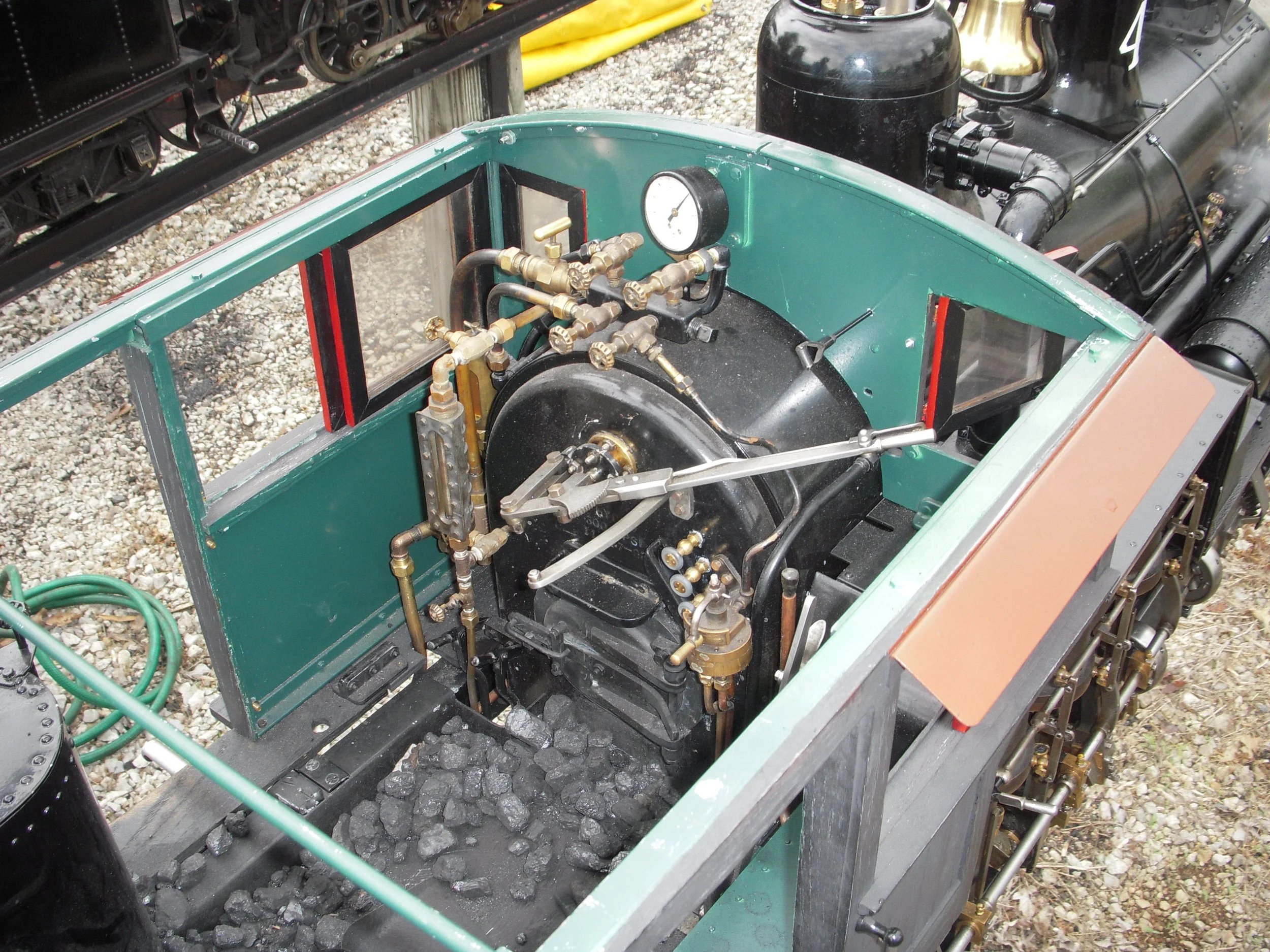 2009 Mid South May-1084-by Greg Glos.JPG