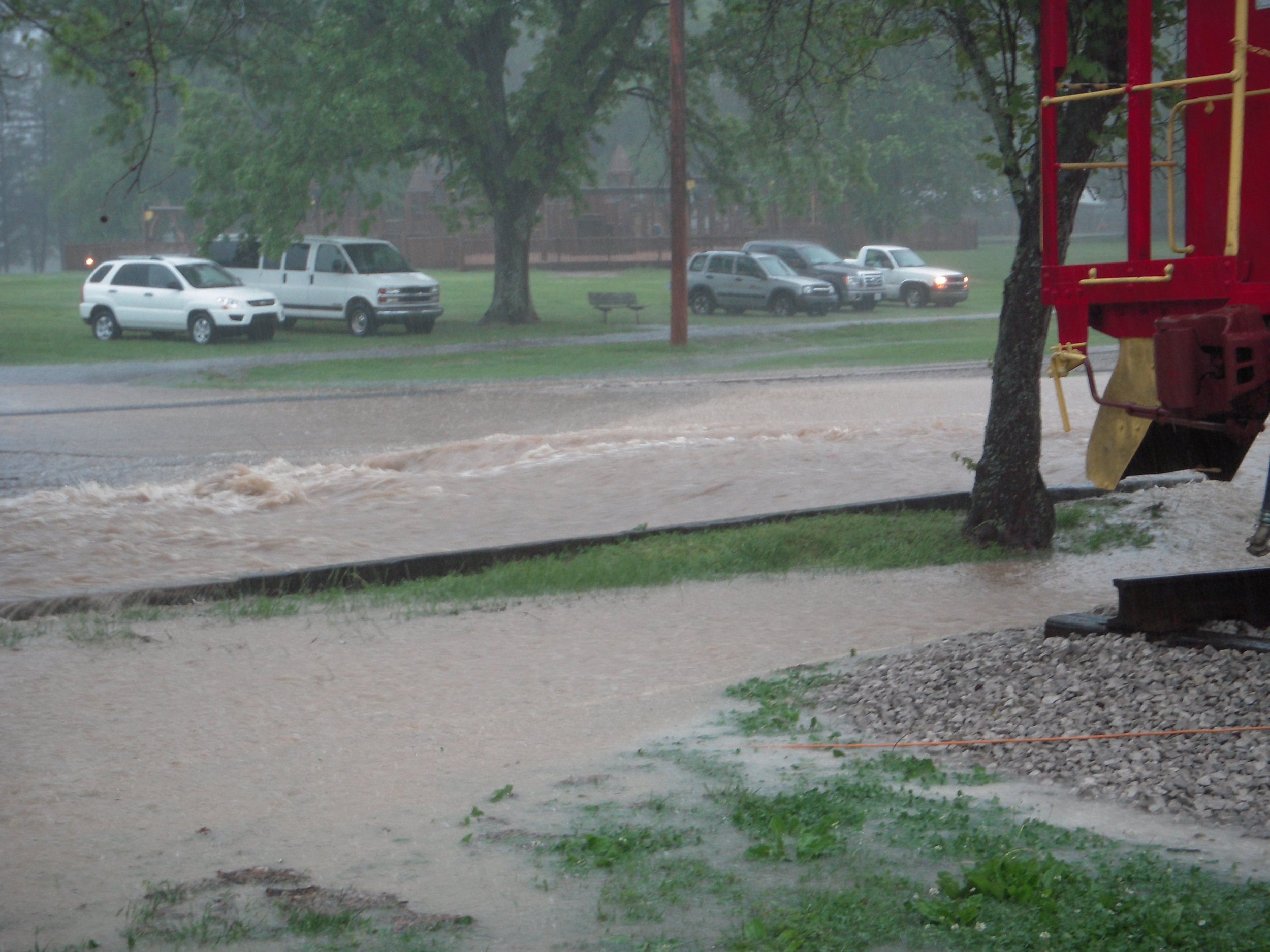 2009 Mid South May-1152-by Greg Glos.JPG