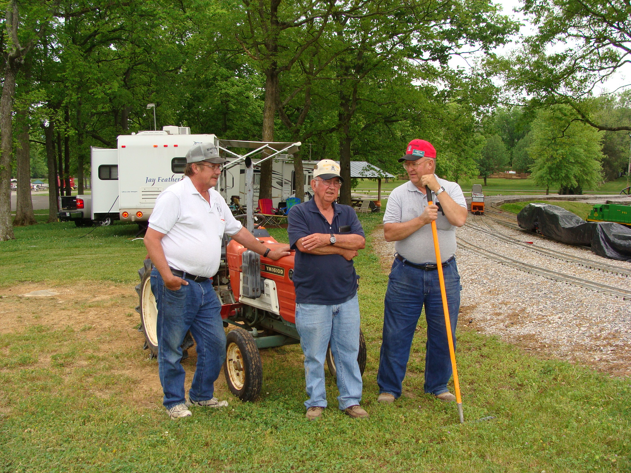MidSouth Live Steamers- Apr09-DSC00704.JPG