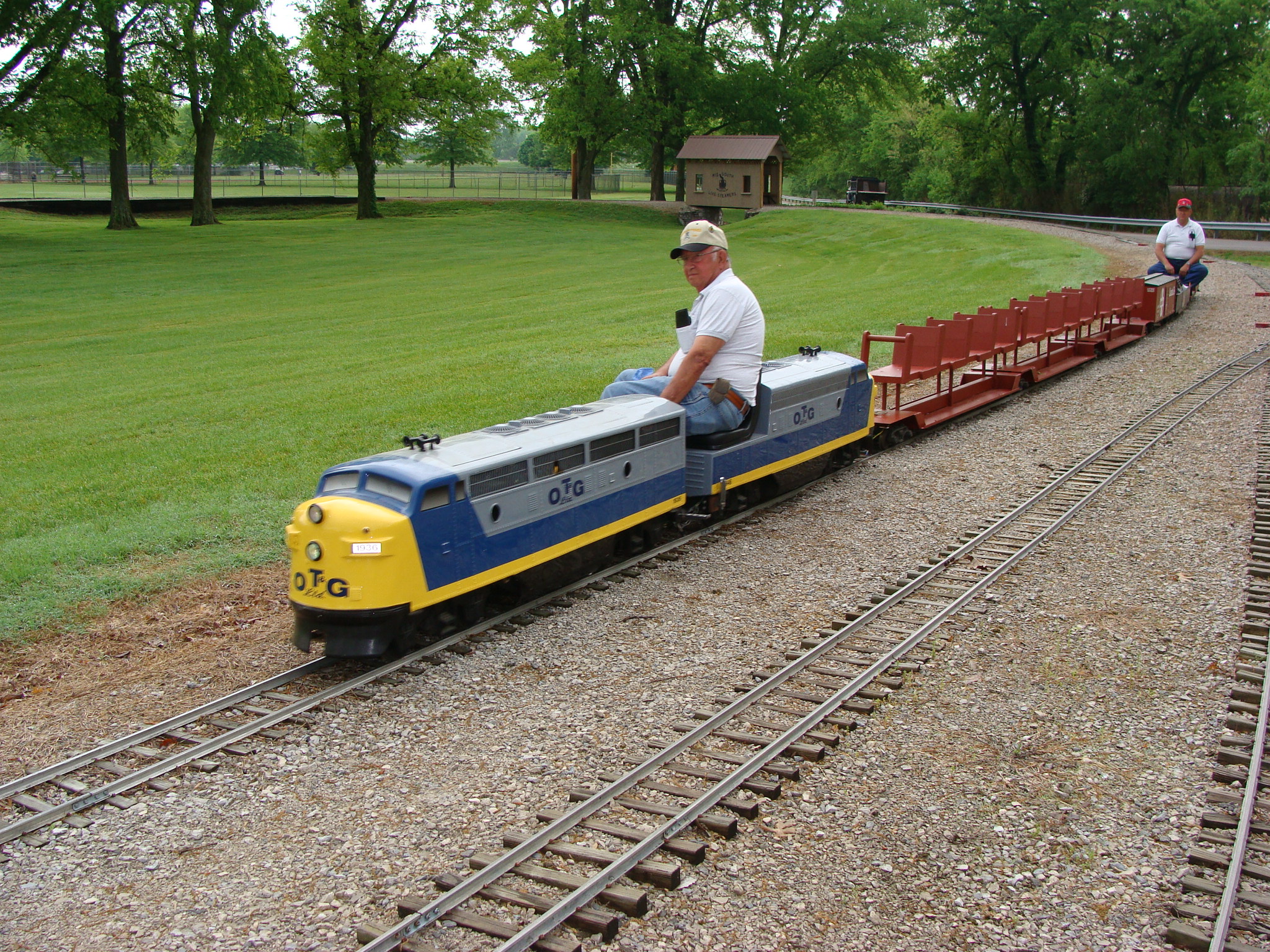 MidSouth Live Steamers- Apr09-DSC00712.JPG