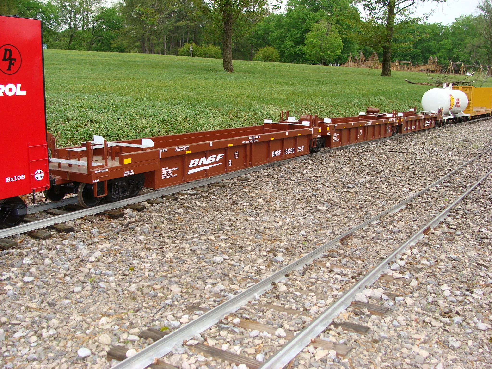 MidSouth Live Steamers- Apr09-DSC00711.JPG