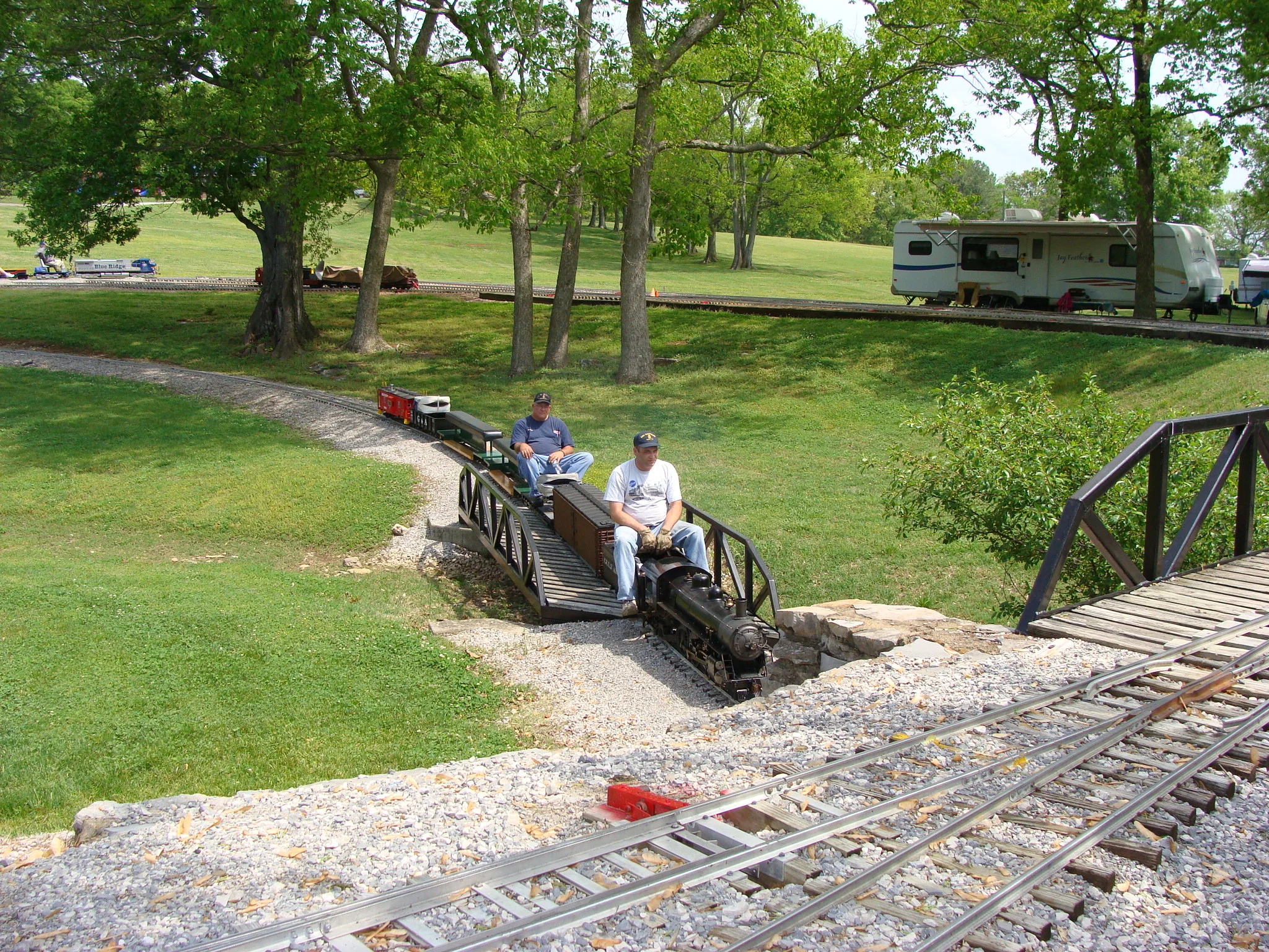 MidSouth Live Steamers- Apr09-DSC00718.JPG