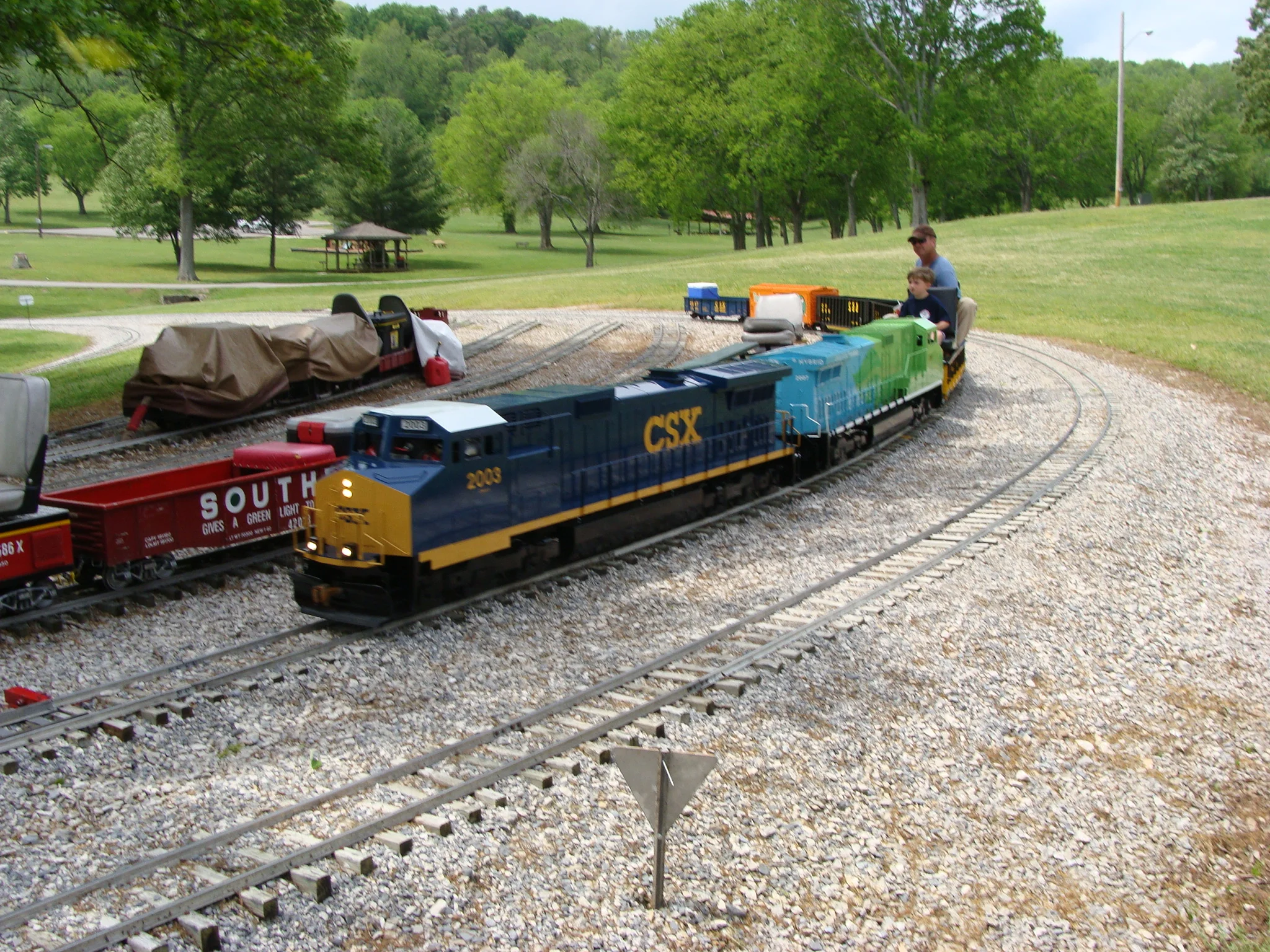 MidSouth Live Steamers- Apr09-DSC00755.JPG