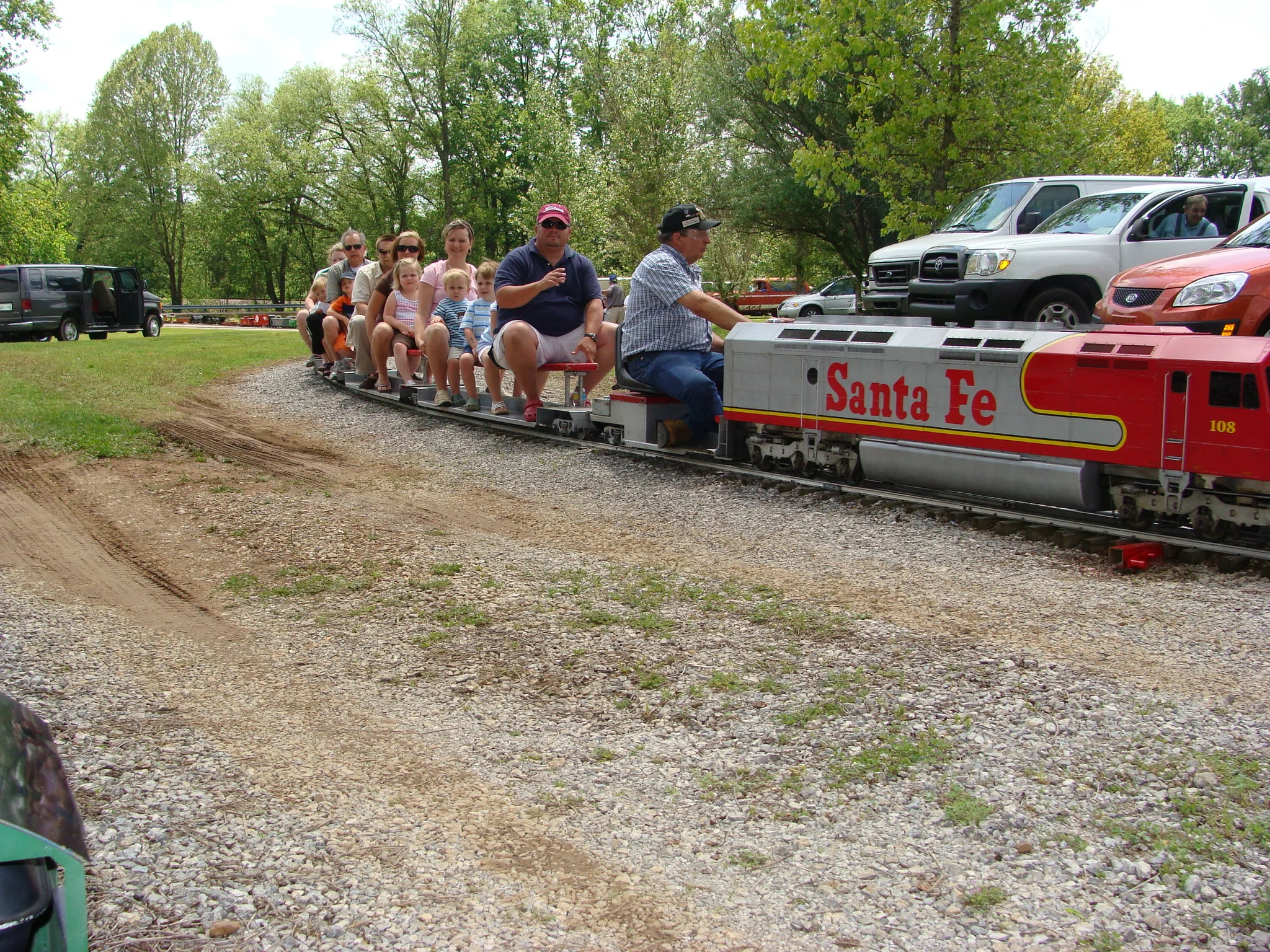 MidSouth Live Steamers- Apr09-DSC00748.JPG