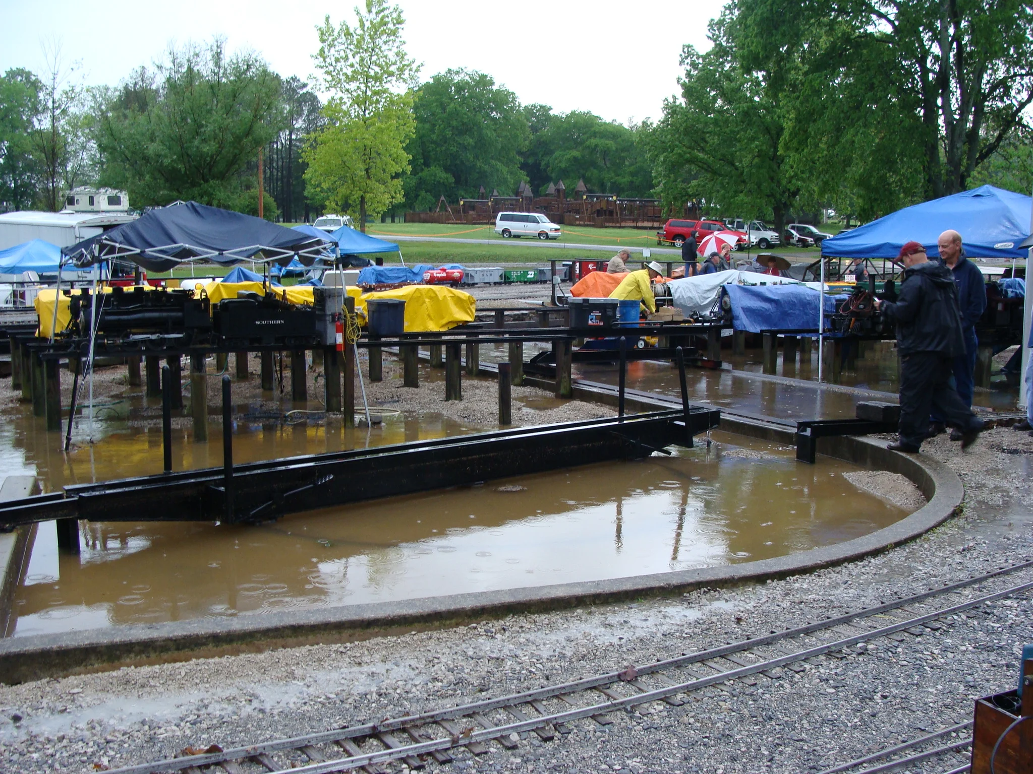 MidSouth Live Steamers- Apr09-DSC00792.JPG