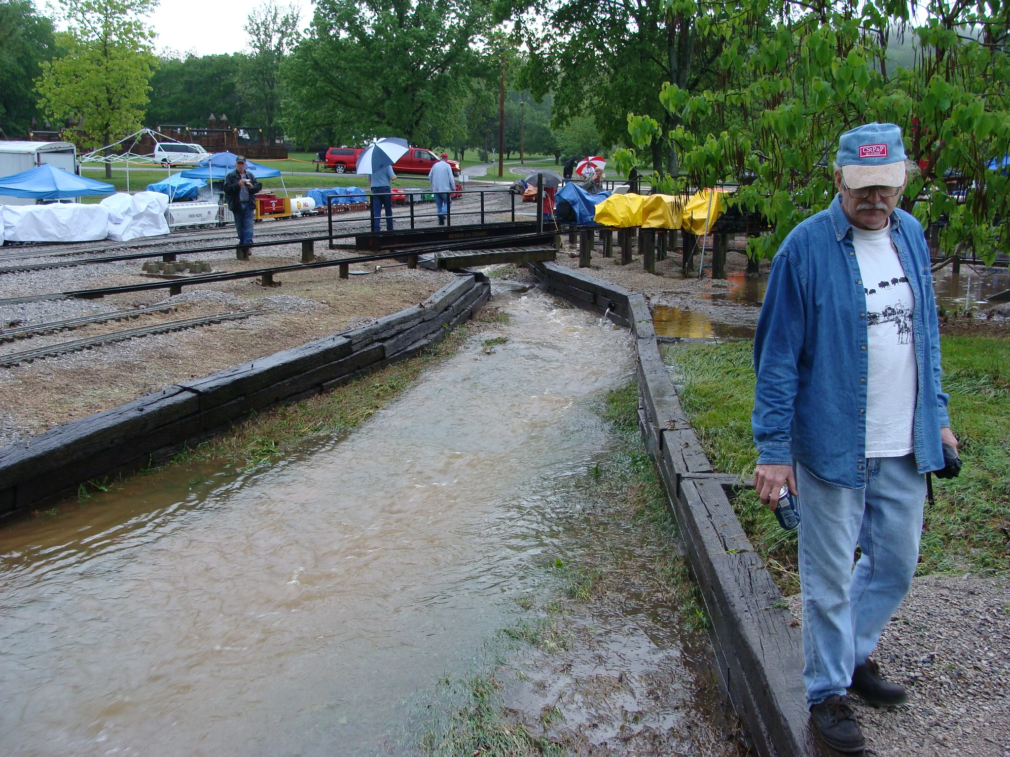 MidSouth Live Steamers- Apr09-DSC00795.JPG