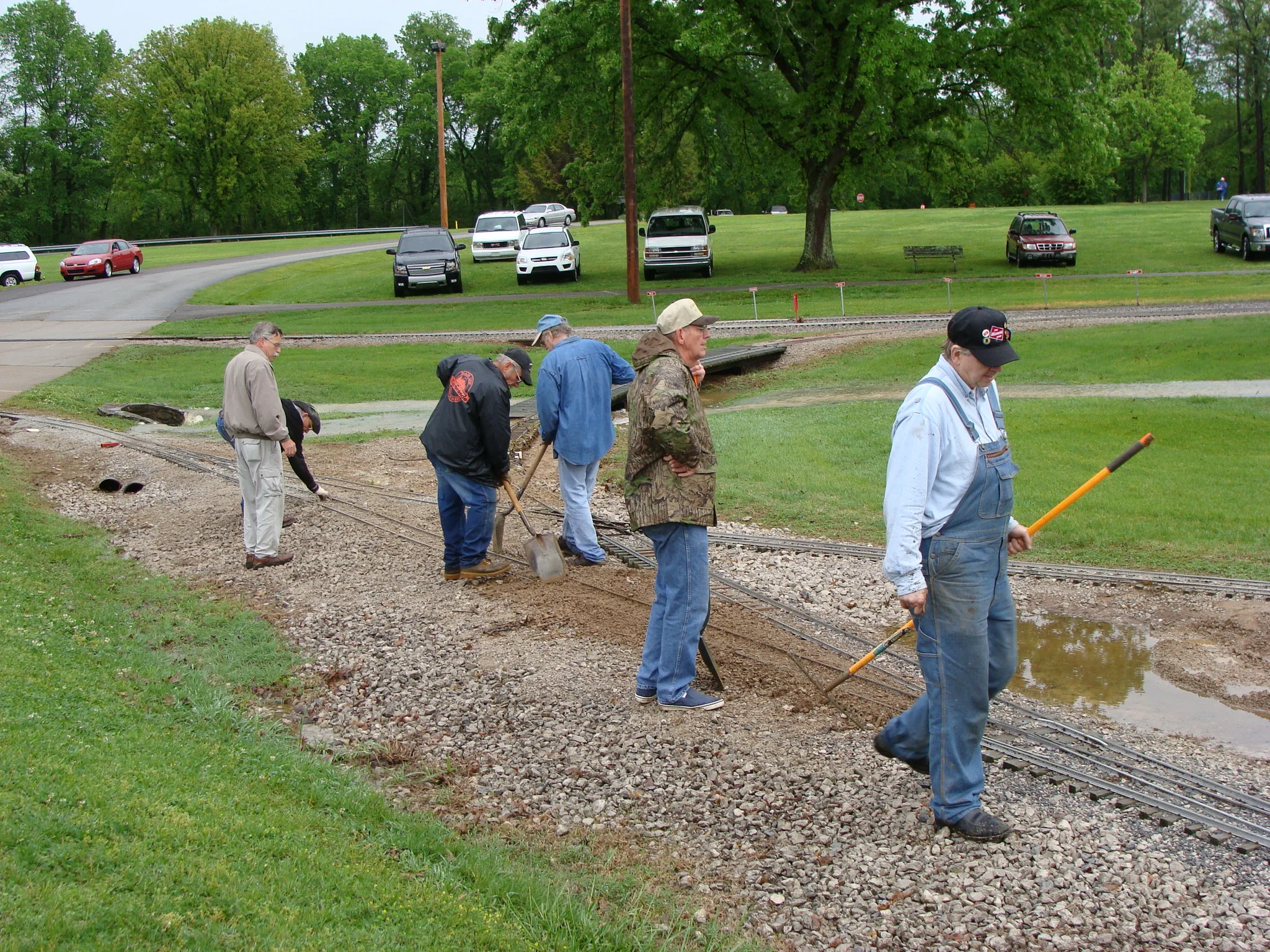 MidSouth Live Steamers- Apr09-DSC00812.JPG