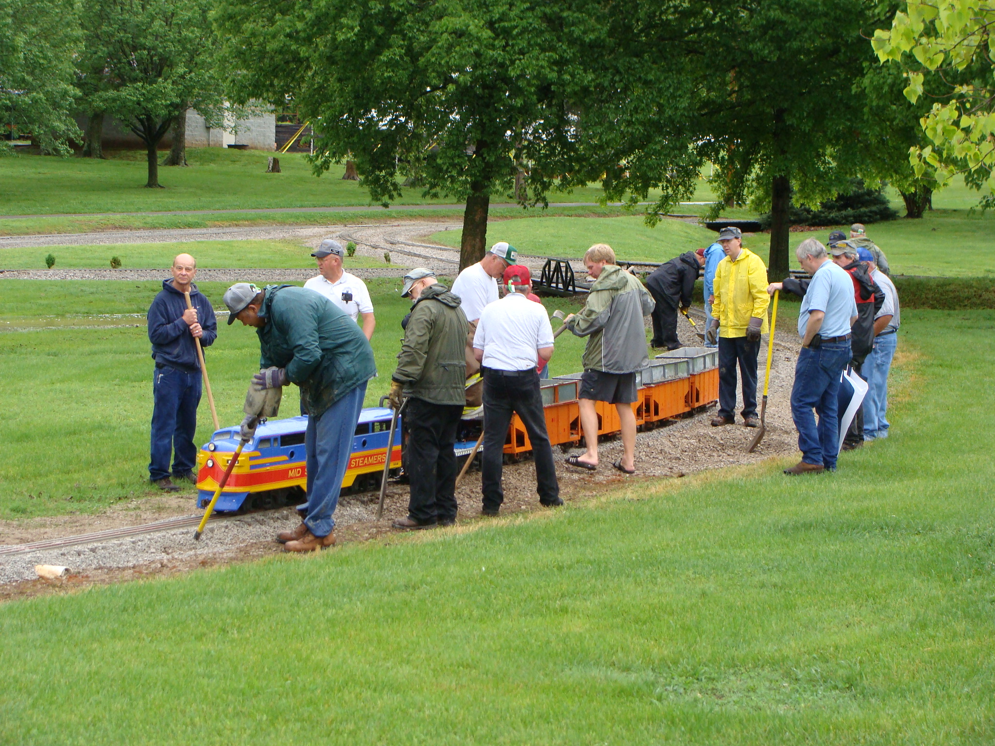 MidSouth Live Steamers- Apr09-DSC00813.JPG