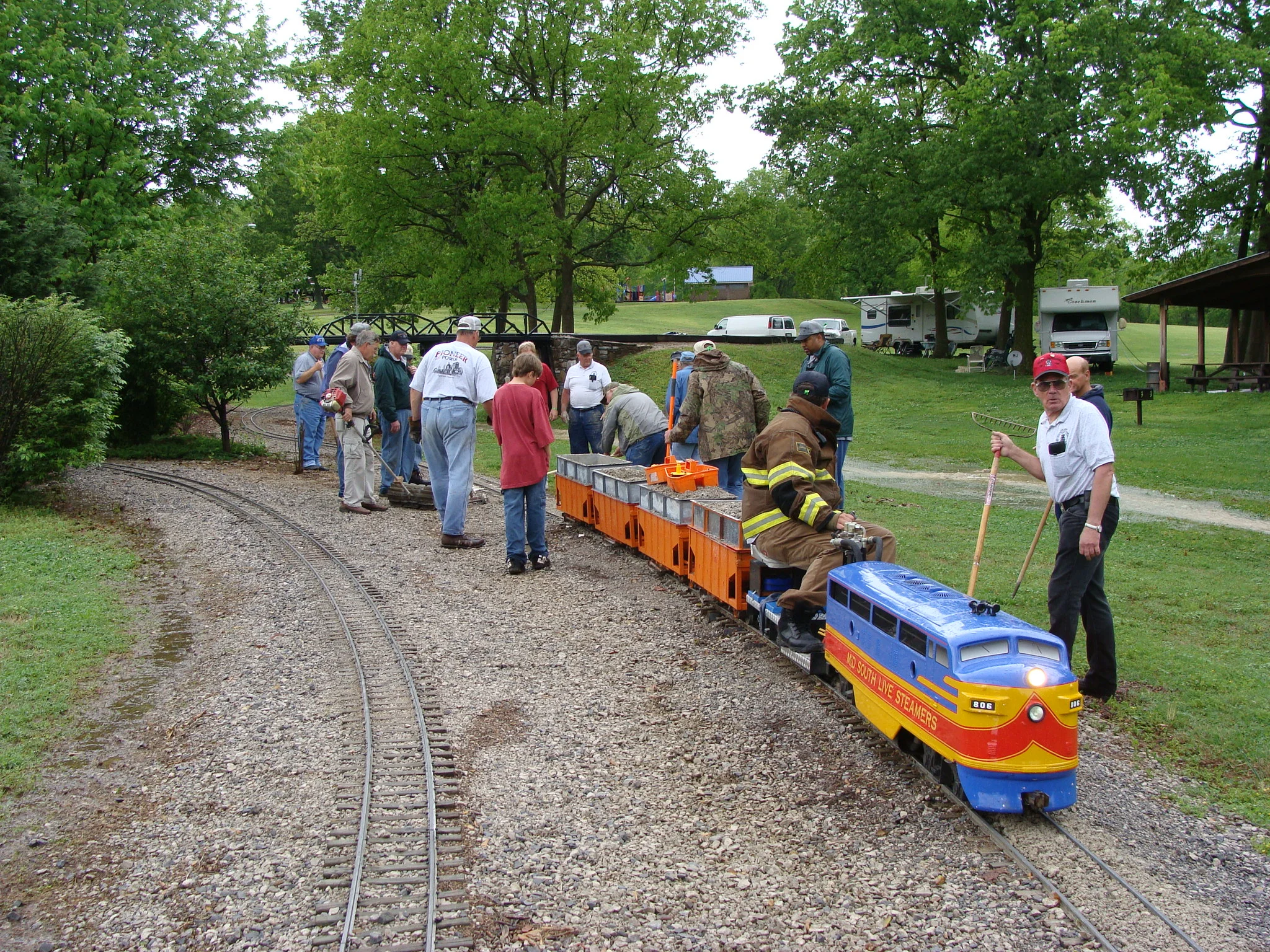 MidSouth Live Steamers- Apr09-DSC00822.JPG