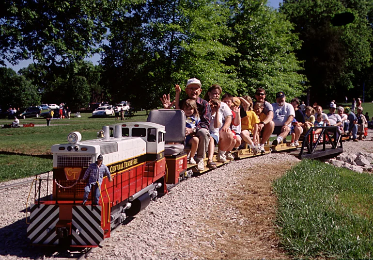 1999-Spring-03.jpg