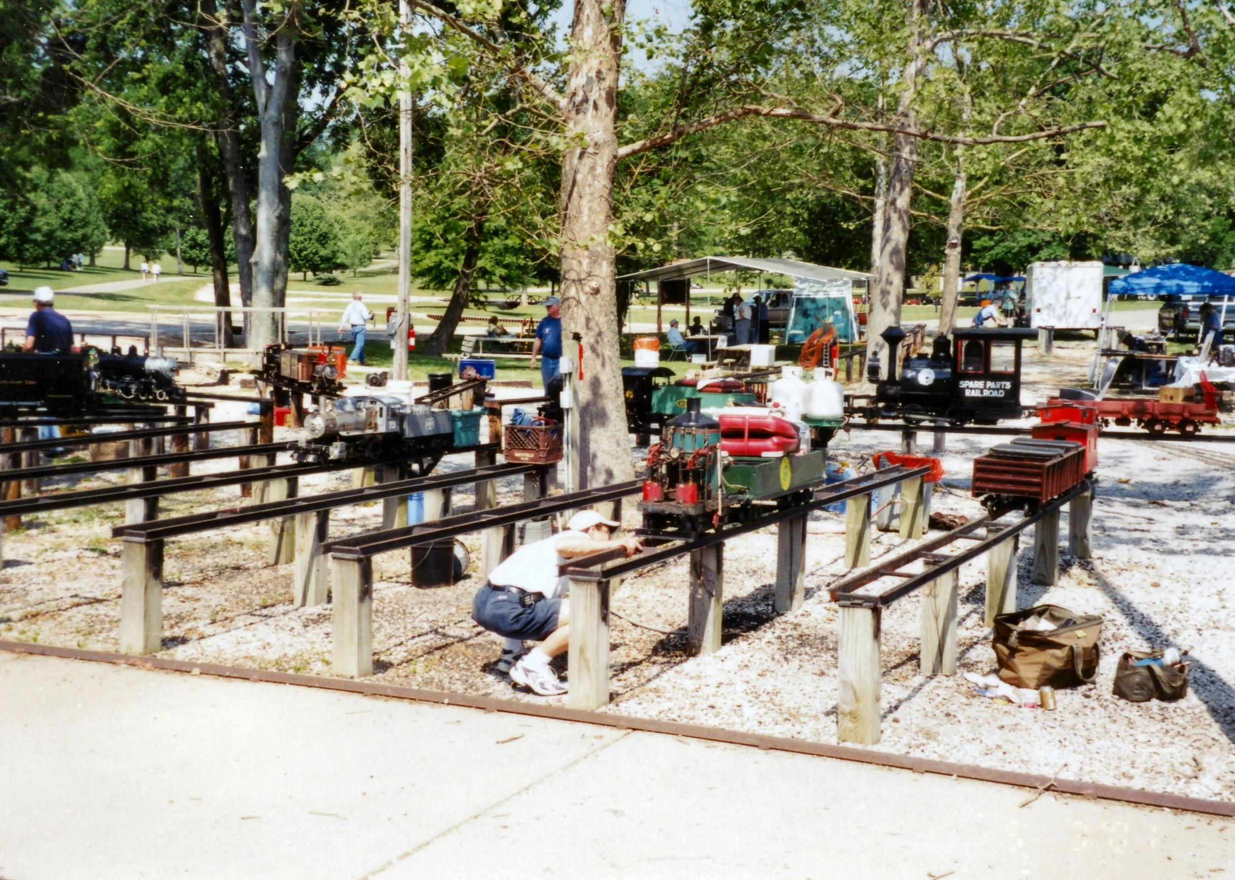2001-Spring-074.jpg