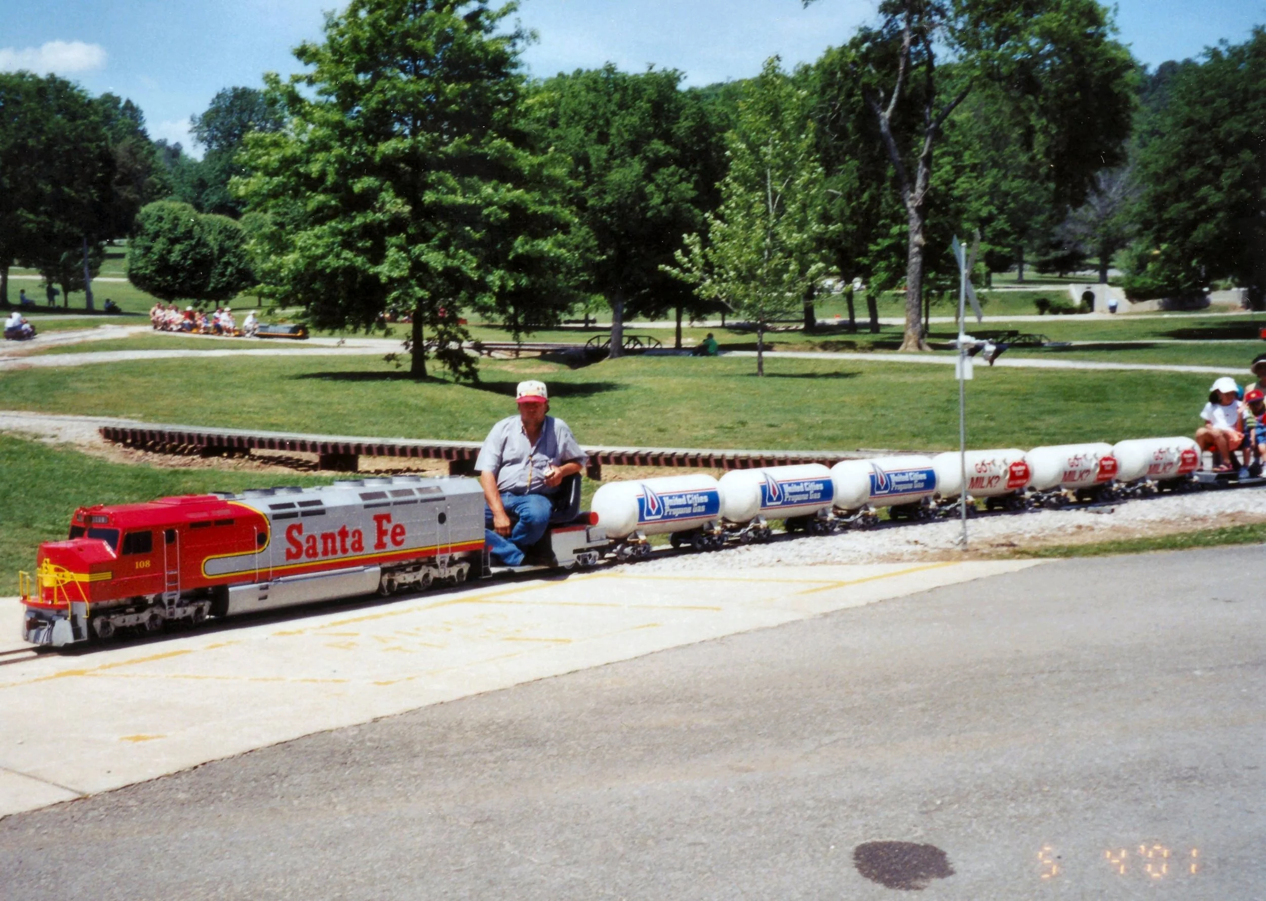 2001-Spring-100.jpg
