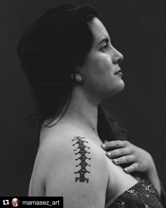 #Repost @mamasez_art (@get_repost)
・・・
100 Days Collaborative Exhibition featuring yours truly &amp; Leala 
Opening Wednesday 11th October 2017 @tairawhiti_museum 
Tattoo work by Me

Photography by @ahweya of @lealafaleseuga