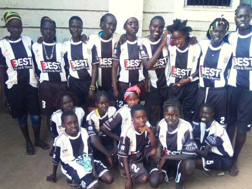 Girls team - Best.jpg