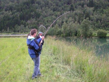 Kjøring av sterk julilaks i Stryn. Trond sin første, men ikke siste