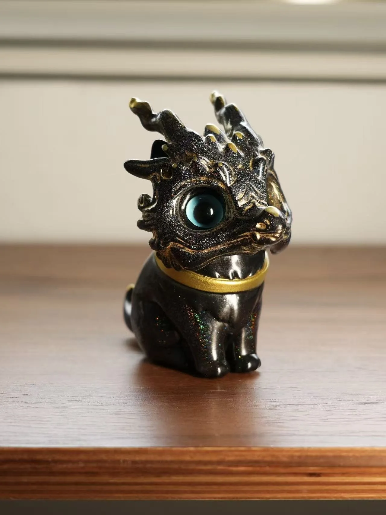 Multicolor Black Gold Loong (2).jpg