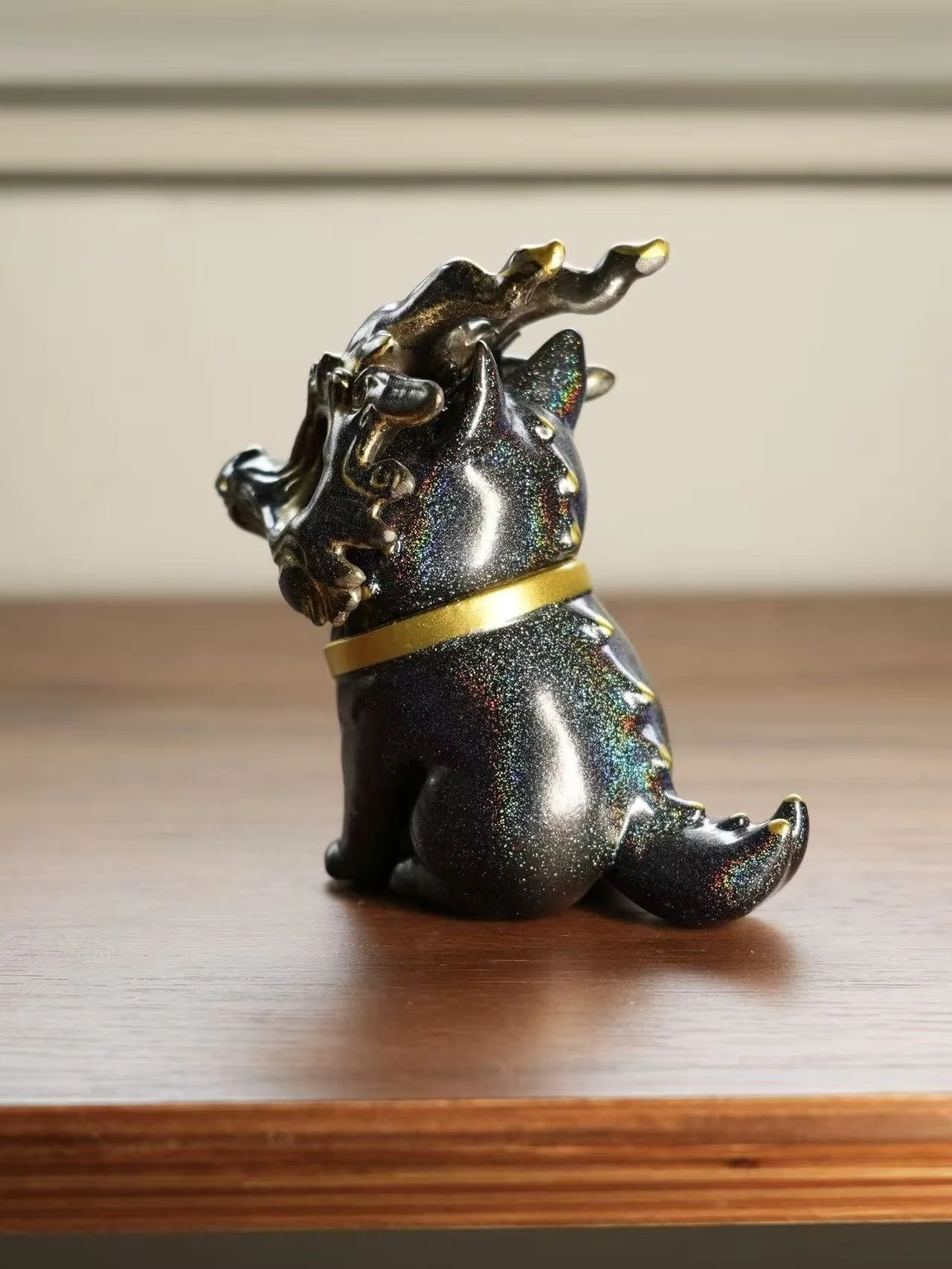 Multicolor Black Gold Loong (4).jpg