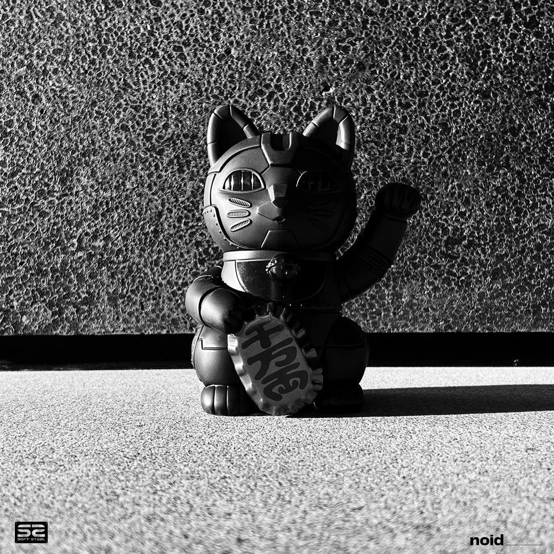 Noid Design Mecha Maneki Neko Black Edition