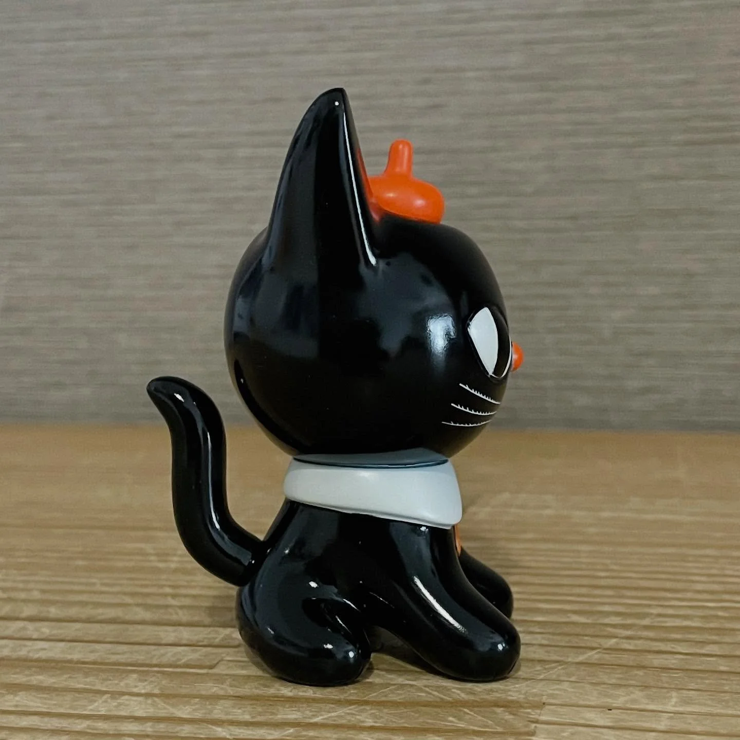 Kuroneko Black Cat 4.jpg