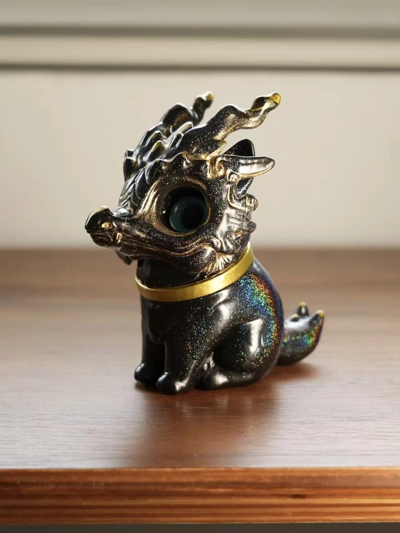 Multicolor Black Gold Loong (3).jpg
