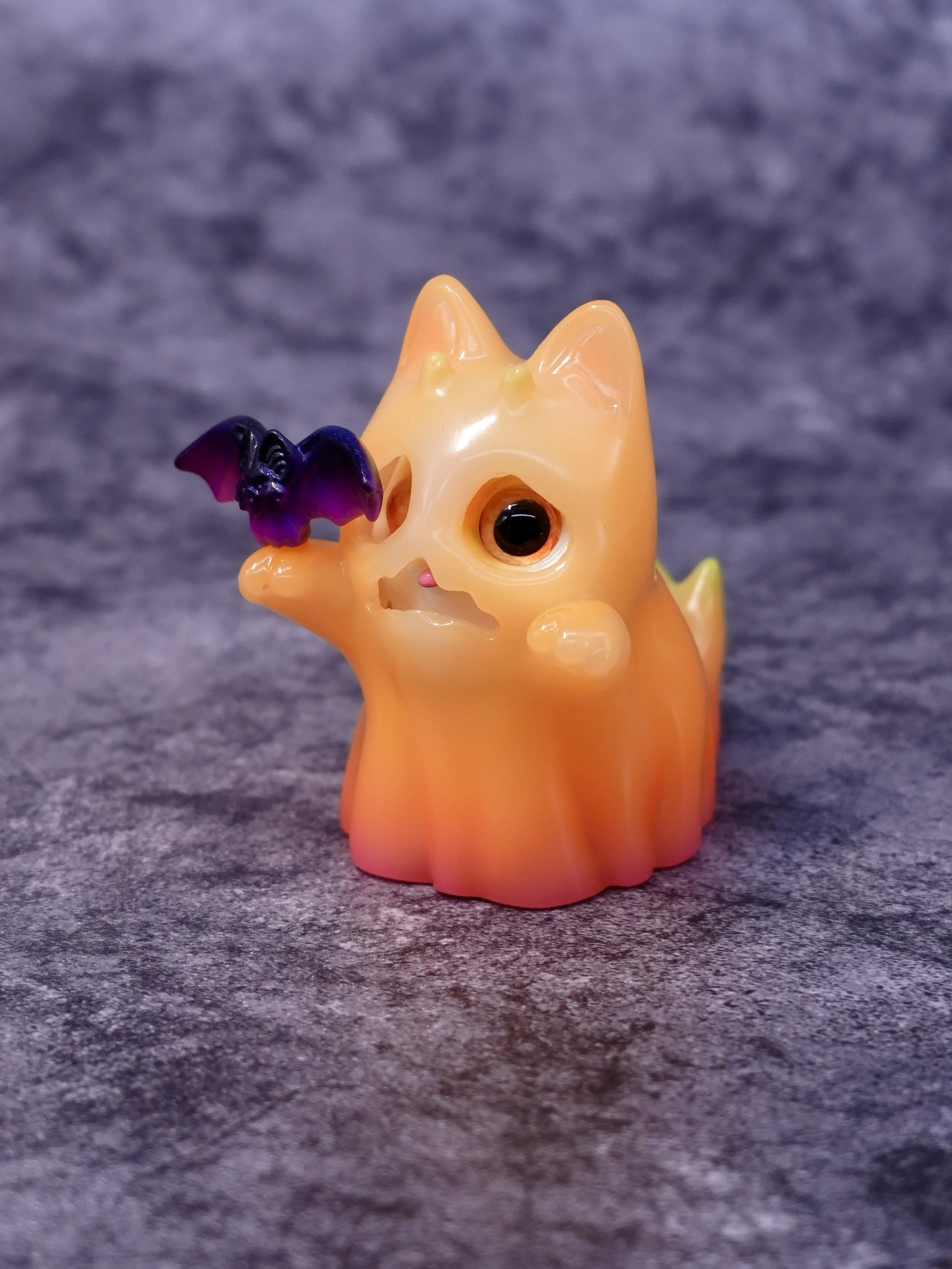 Luminescent Pumpkin Ghost Cat (2).jpg
