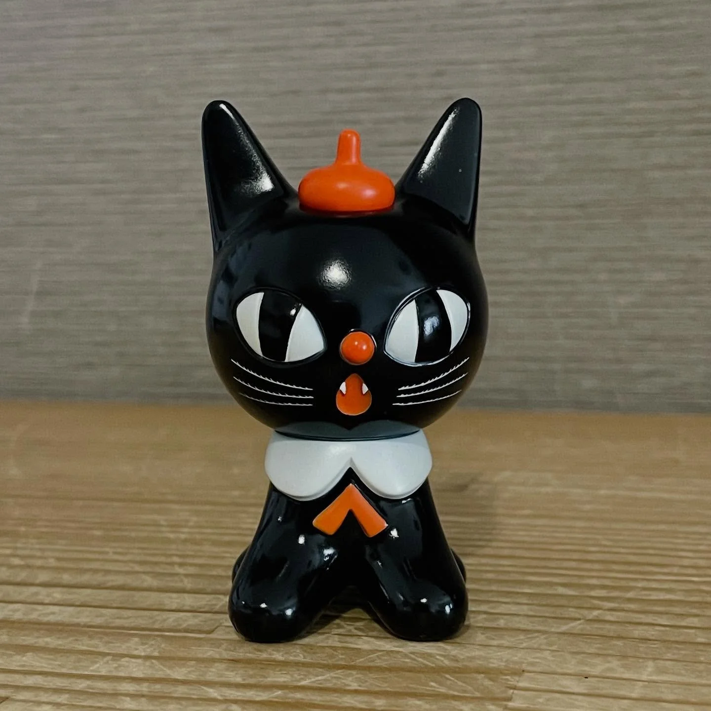 Kuroneko Black Cat 3.jpg