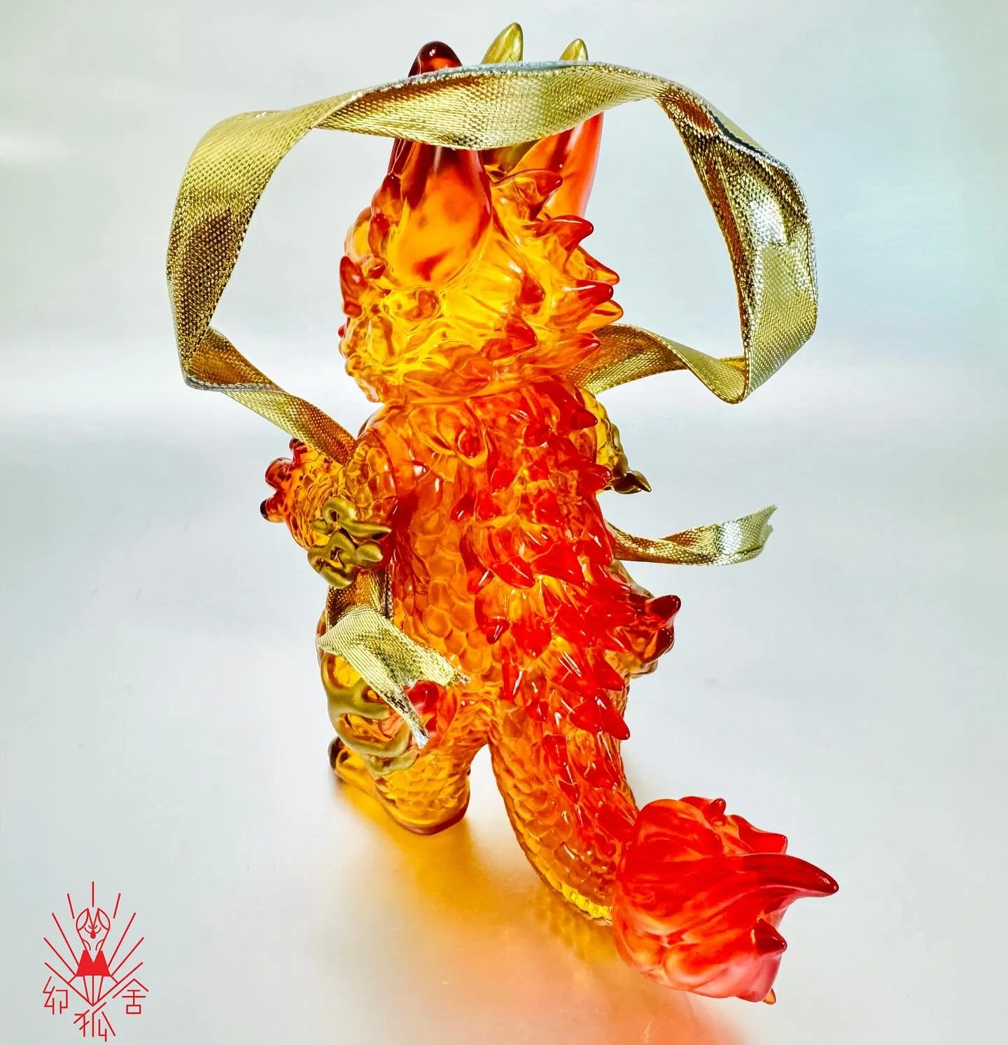 Genkosha Amber Dragon 3.jpg