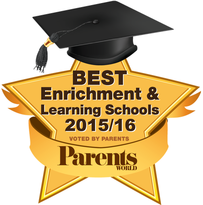 Star shape award logo on best enrichment and learning schools.