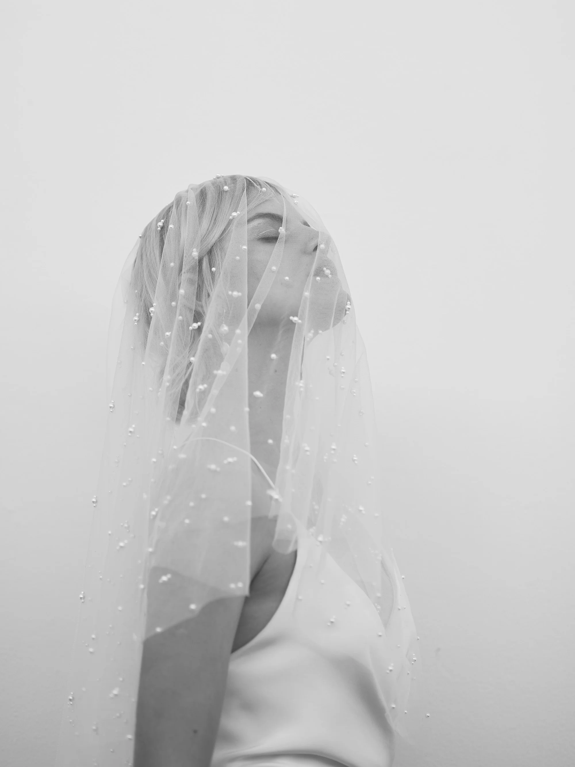 Pearl Veil 