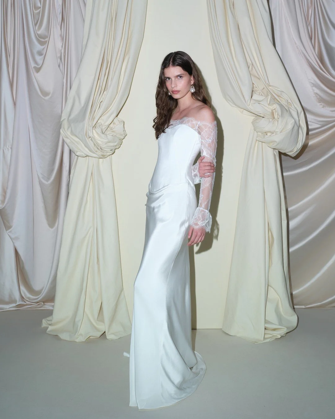 PARA SIEMPRE | &lsquo;26 | Eva Gown &amp; Annaliese Lace Top.
Discover our new Core Collection &mdash; available to try at our Paddington boutique and select stockists worldwide.