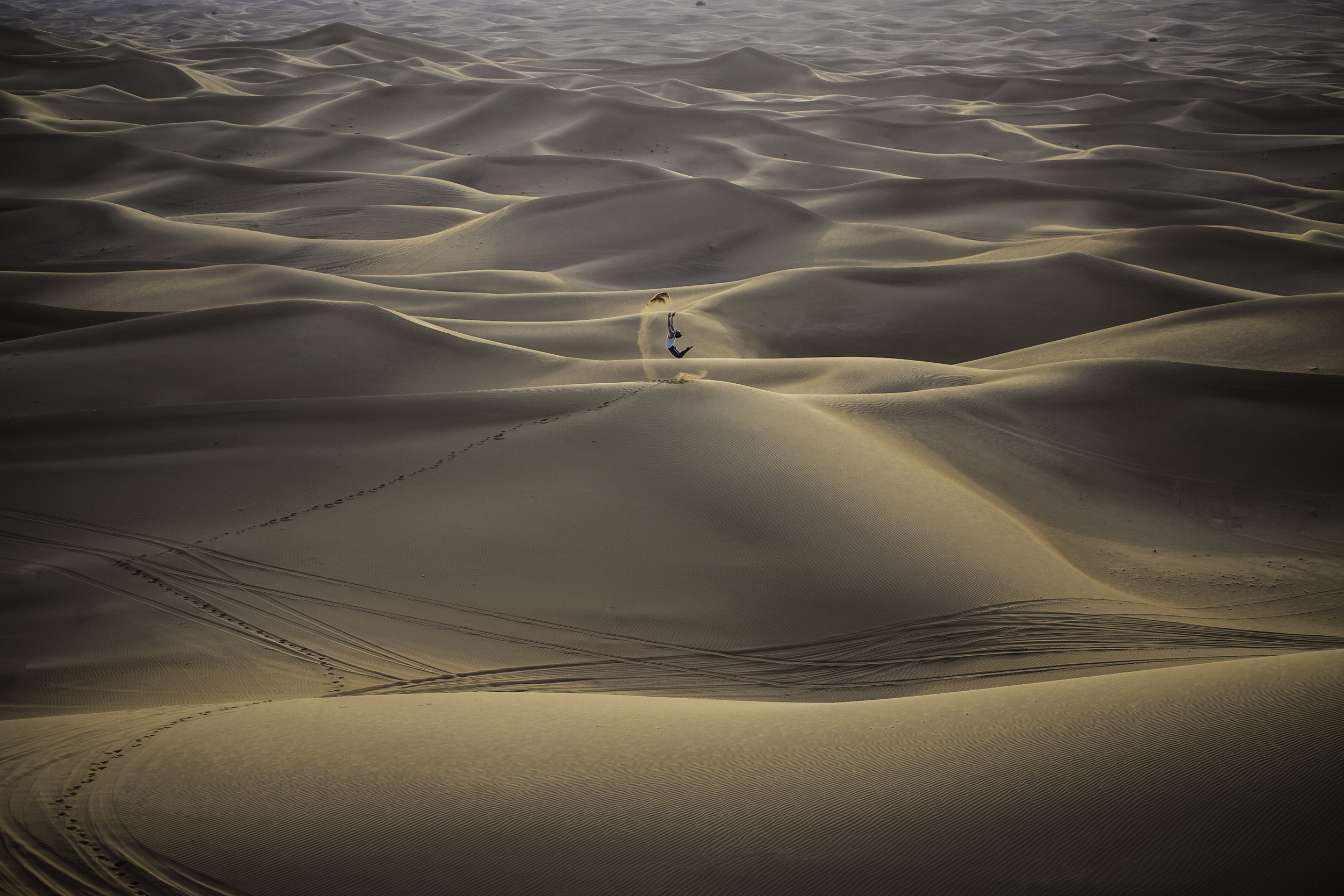 Tiny People, Big Location