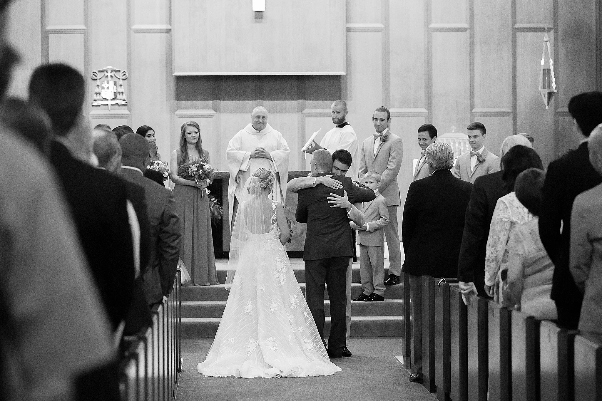 St.Thomas_More_wedding_pictures.jpg