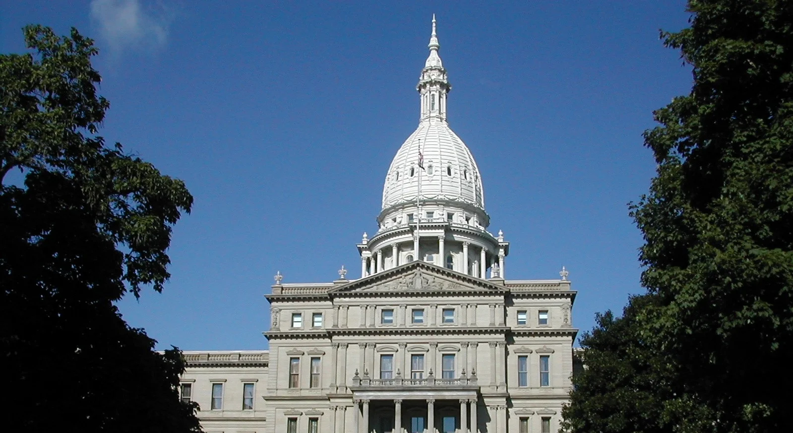 Michigan_state_capitol.jpg