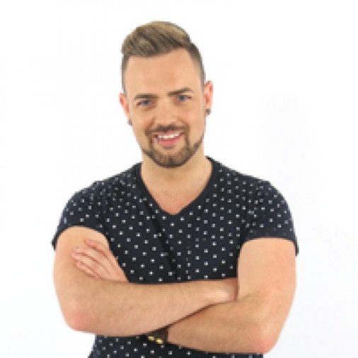 Aaron O'Bryan, Hair stylist