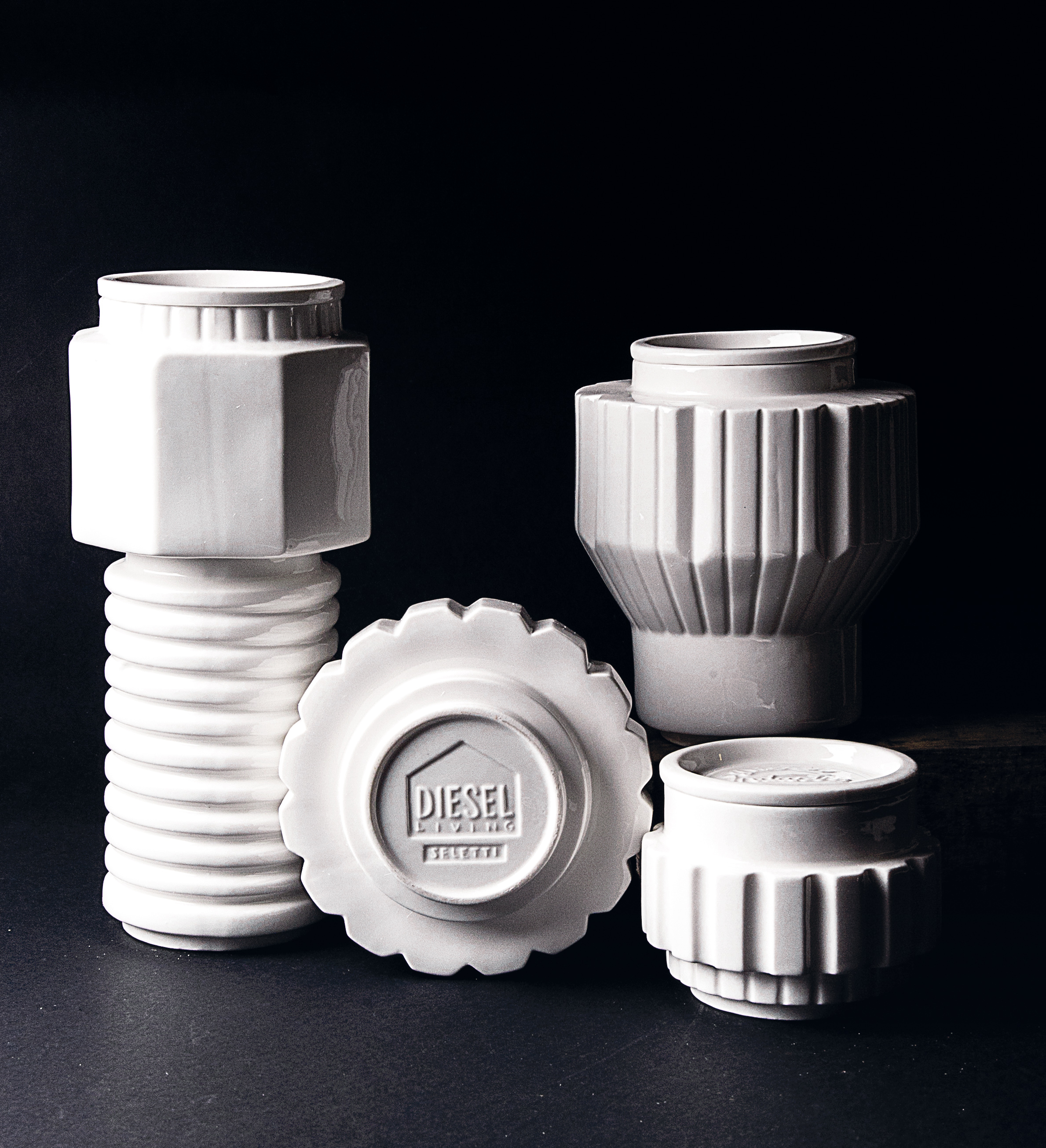 STORAGE CANISTERS