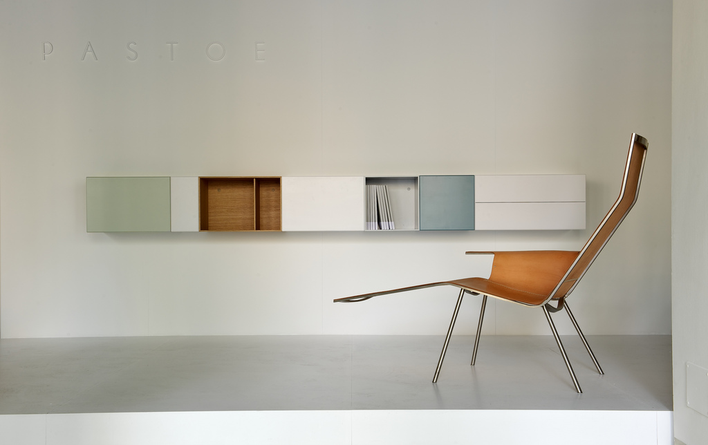 LL04 Lounger by Maarten Van Severen for De Padova.